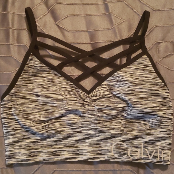 Sports Bra - Picture 3 of 5